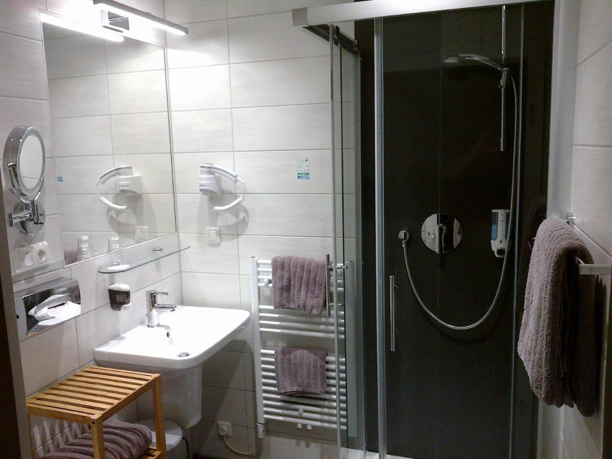 Hotel Weisse Taube Dobeln Luaran gambar